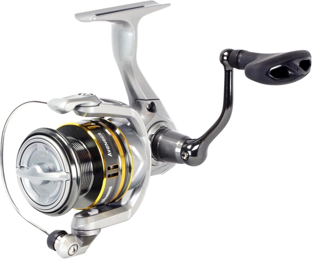 Okuma Avenger B Series spinning reel with 7-ball bearing system and multi-disc drag, built for durability on Midwest lakes